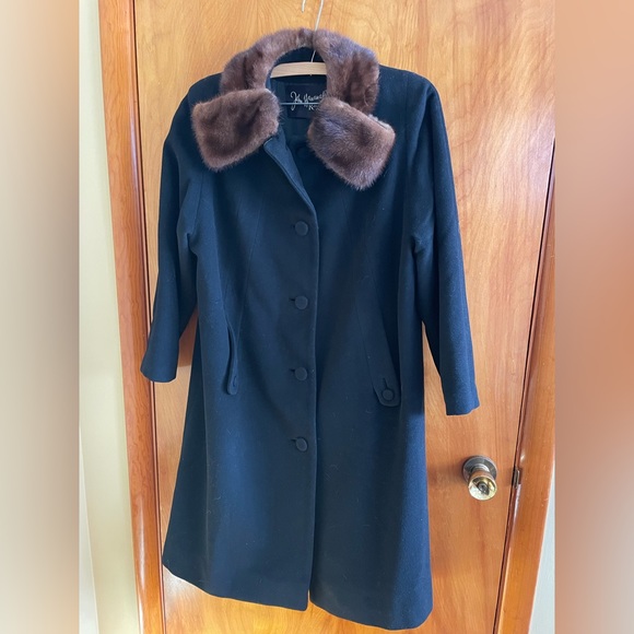 Vintage wool and fur coat - Picture 1 of 8